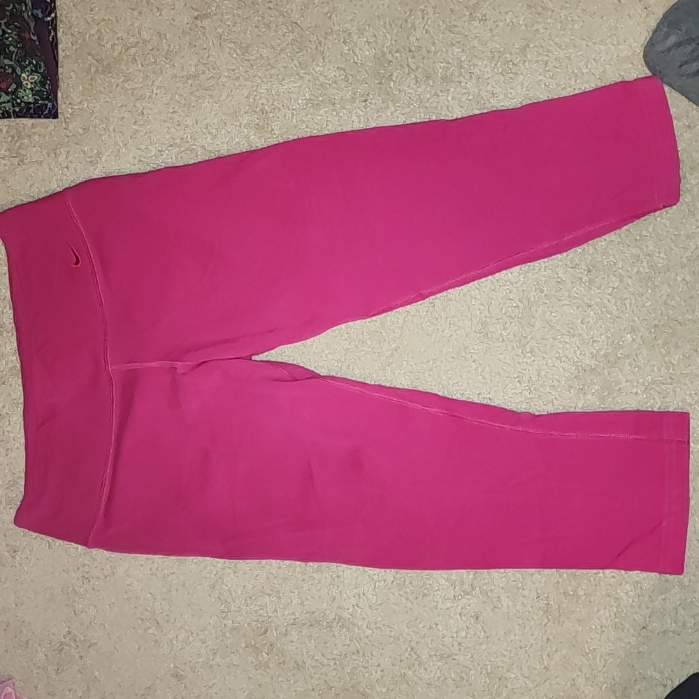 Small Pink Nike Dri Fit Legging Capri